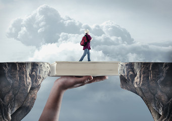 靠劳动成功的名人事例有哪些？