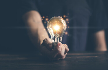 现实倒车入库最简单又准的方法