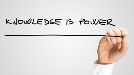 空调到底怎么用最省电？